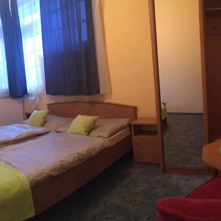 Panorama Elmeny - Es Udulohaz Penzion *